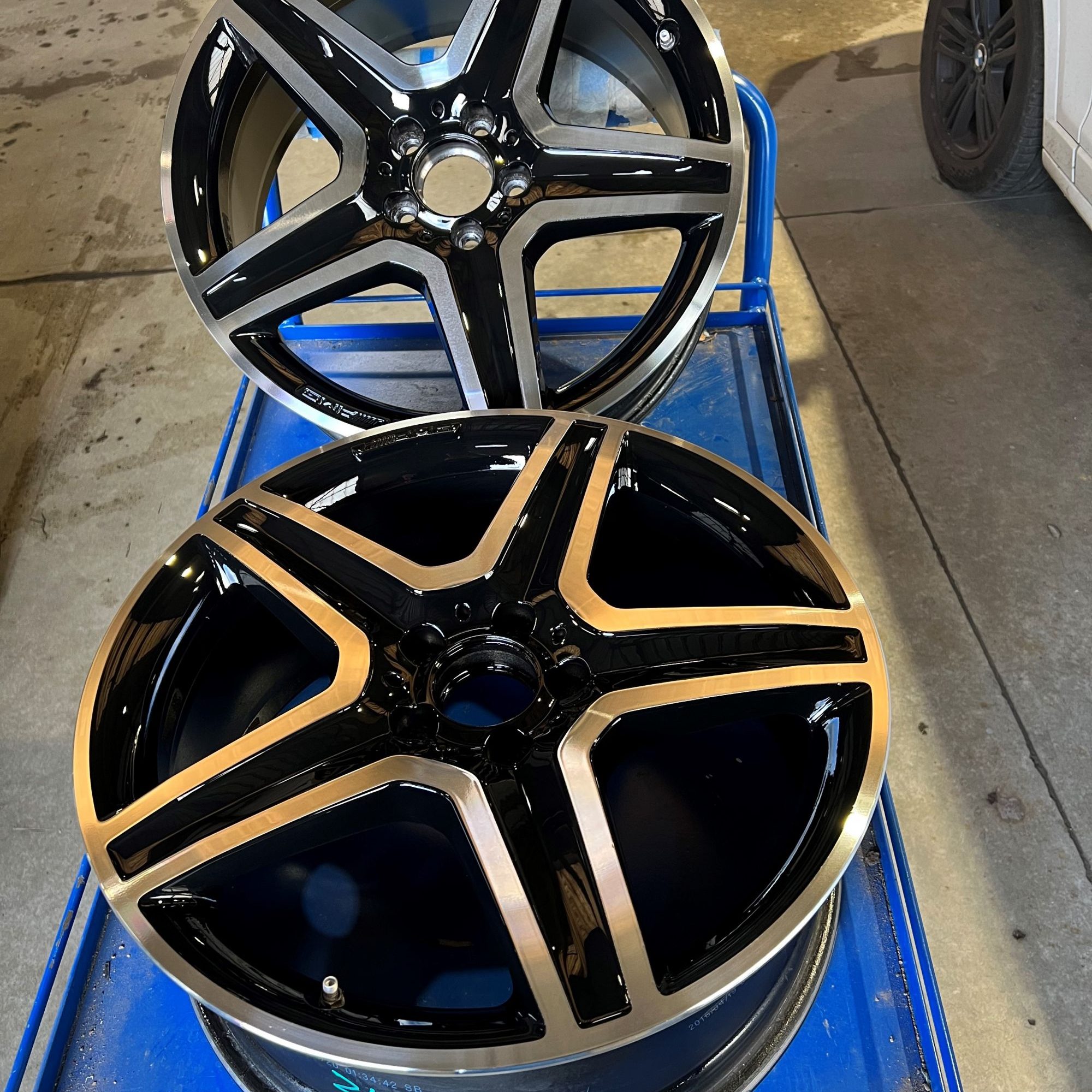 R&eacute;paration de jantes Mercedes-Benz Cernay